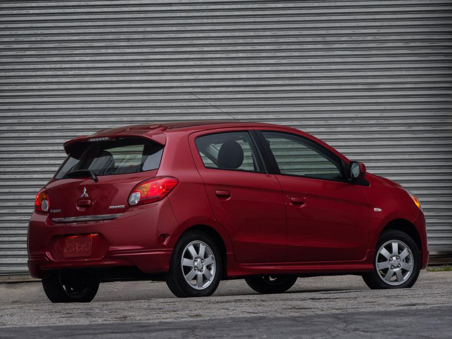  Mitsubishi Mirage 2013 года  (US) (фото 27 из 30)